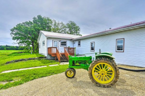 Stunning Wisconsin Retreat on Active Farm!, Spring Green